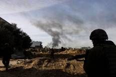 https://www.adnkronos.com/resources/0289-19e5d786223f-33eef2898760-1000/format/medium/gaza_fumo_soldato_afp.jpeg