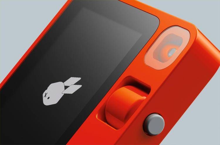 Rabbit introduce R1, il device AI portatile che rivoluziona l'interazione digitale