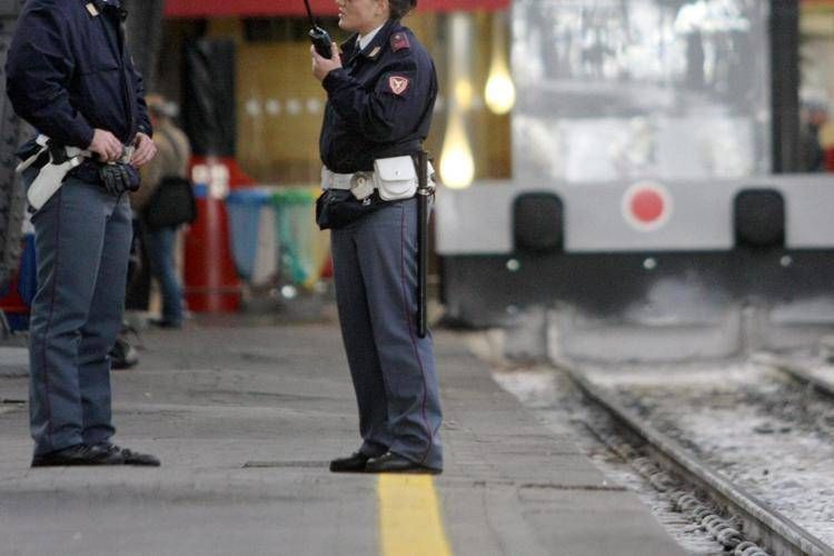 polfer_ftg image Roma, investita dal treno a Colle Mattia: morta 52enne americana