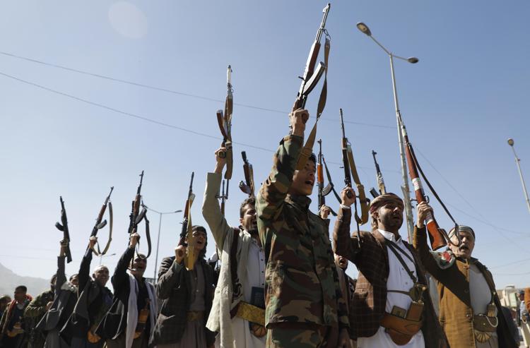 Miliziani Houthi (Fotogramma/Ipa)