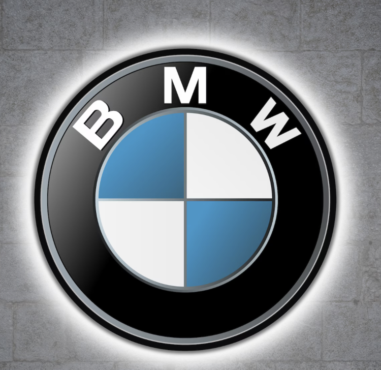 BMW presenta i risultati del 2023 e le prospettive per il 2024