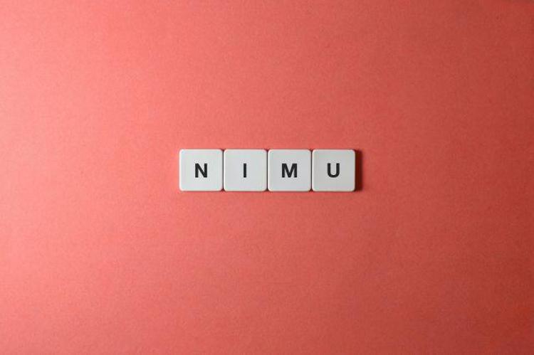 Il generatore gratuito di Short URL e QRCODE: NIMU