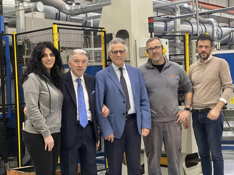 Vimi Fasteners: inaugura nuova “linea a flusso viti registro”