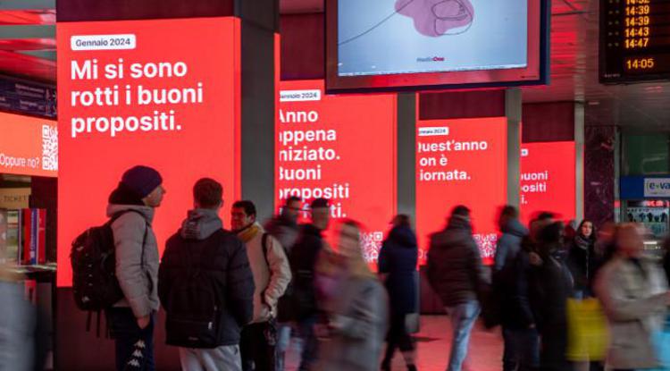 Benessere psicologico, a Milano la campagna ironica di MediaOne e UnoBravo