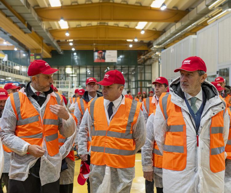 Coca-Cola annuncia investimento di oltre 42 mln su fabbrica Oricola