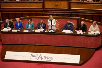 Italy-Africa, Meloni: “From today no predatory or charitable approach”