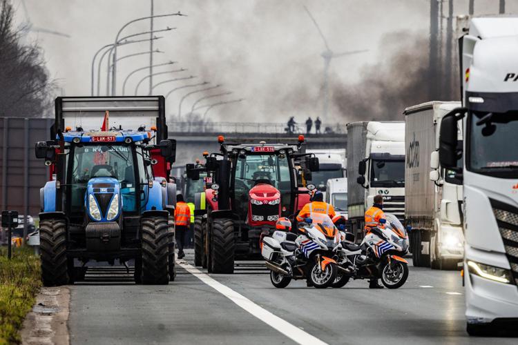 La protesta dei trattori (Afp)