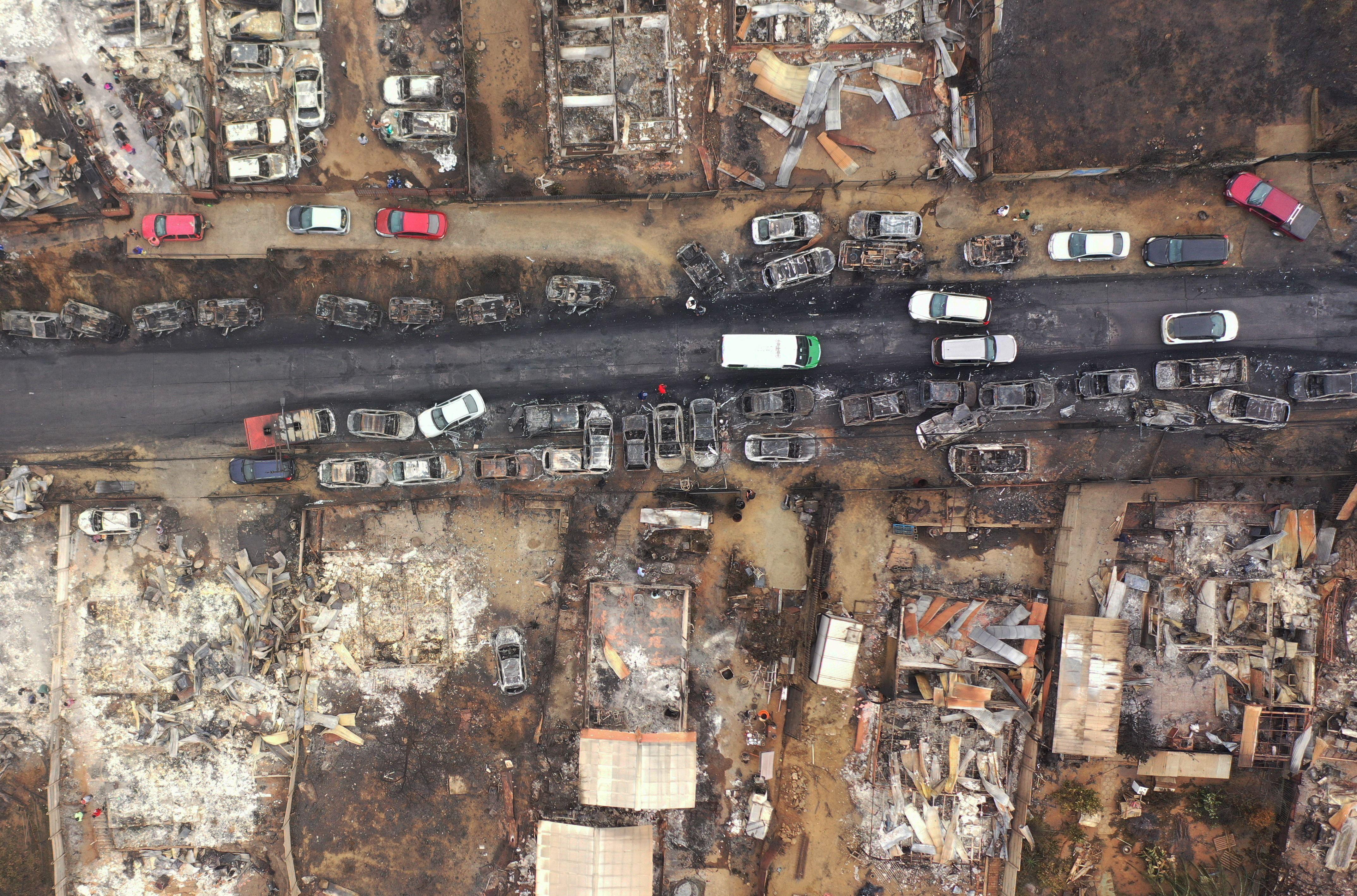 Incendi in Cile nella regione di Valparaiso: bilancio sale a 112 morti