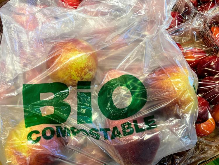Bio compostable