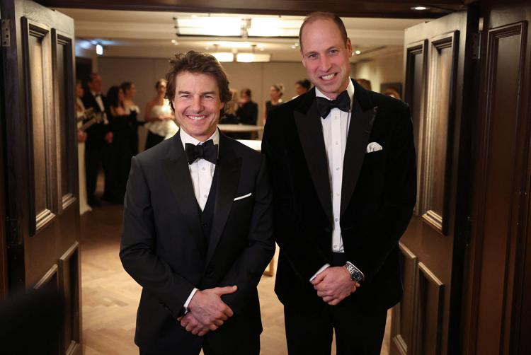 Il principe William e Tom Cruise (Afp)