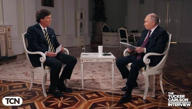 Tucker Carlson e Vladimir Putin