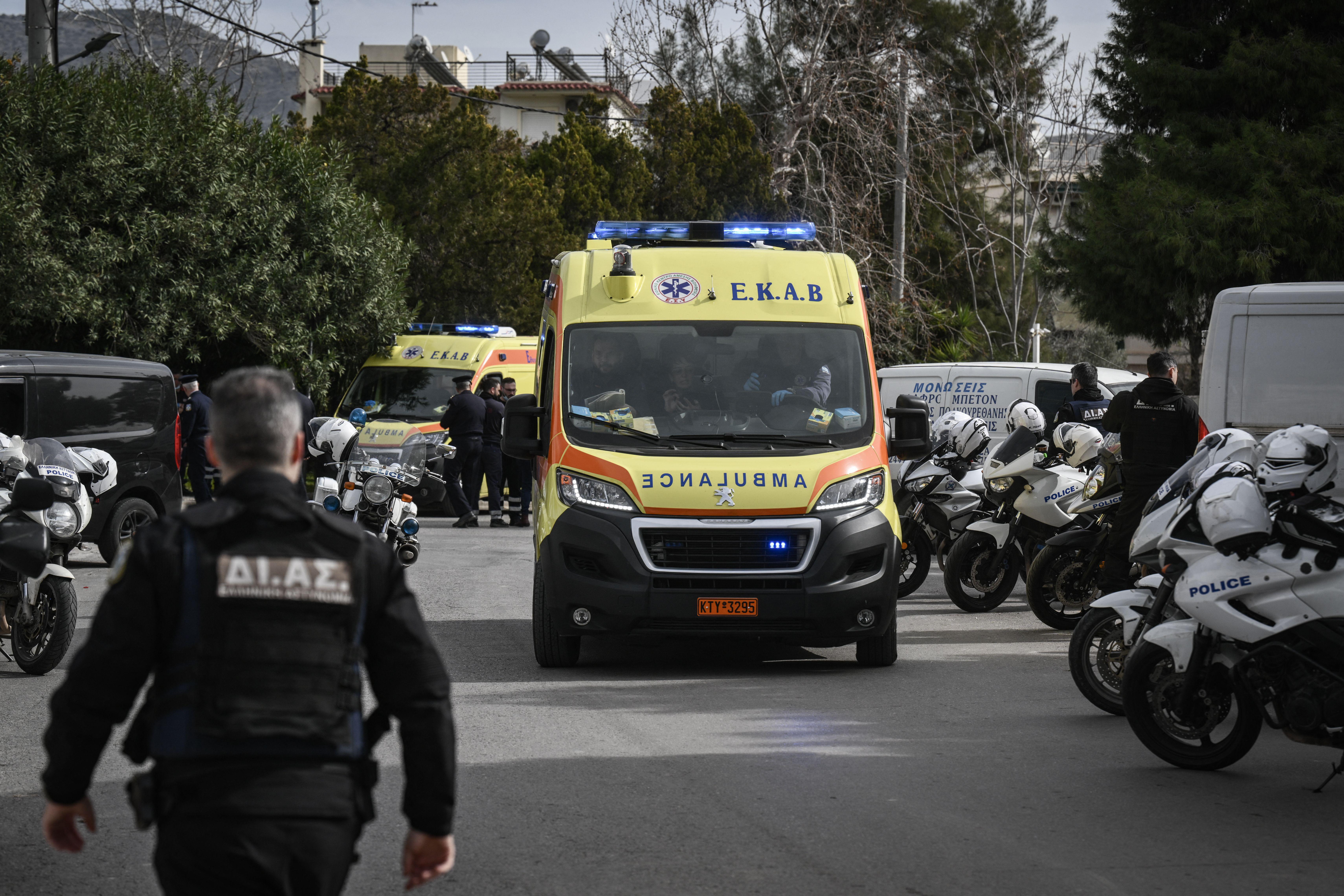 Spari in compagnia di navigazione ad Atene: 4 morti