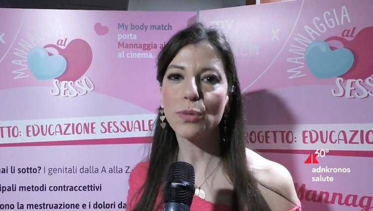 La ginecologa: