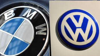 Volkswagen e Bmw richiamano migliaia di auto negli Usa, ecco perch