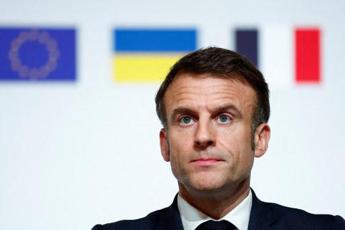 Ucraina, Macron: "Ipotesi invio soldati a Kiev in futuro"