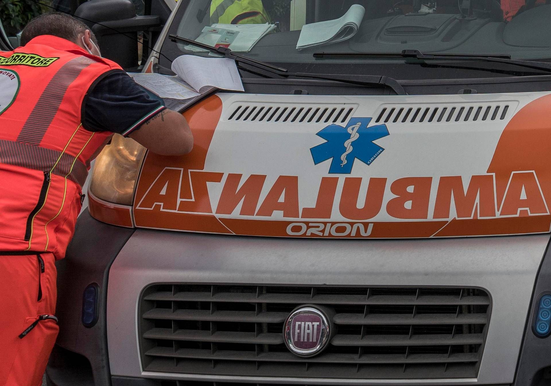 Dimenticata in auto dal papà - muore bimba di 1 anno