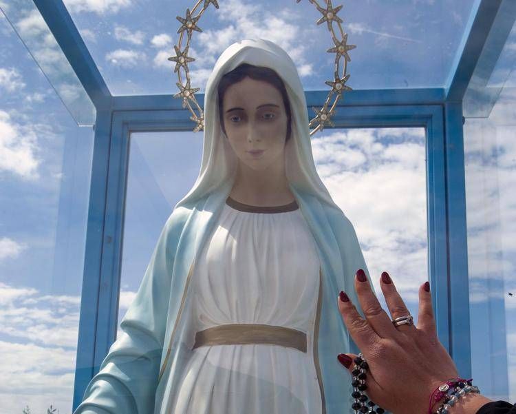 Madonna di Trevignano, il vescovo: 