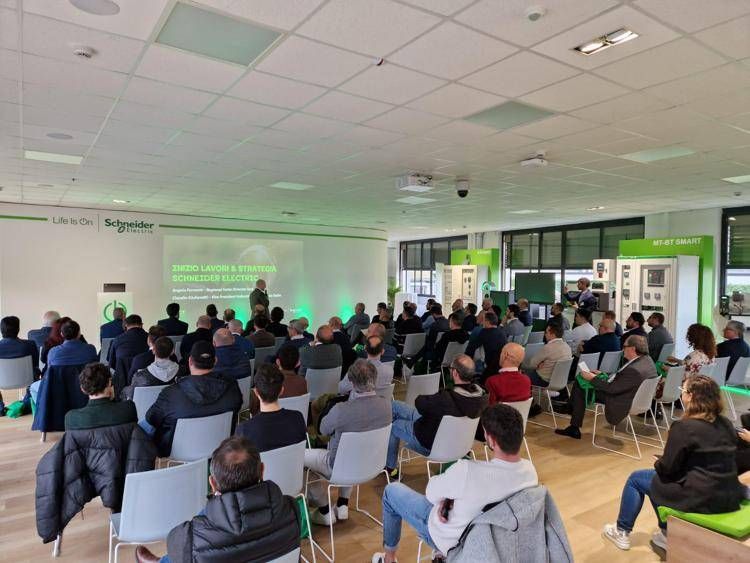 Evento Schneider Casavatore