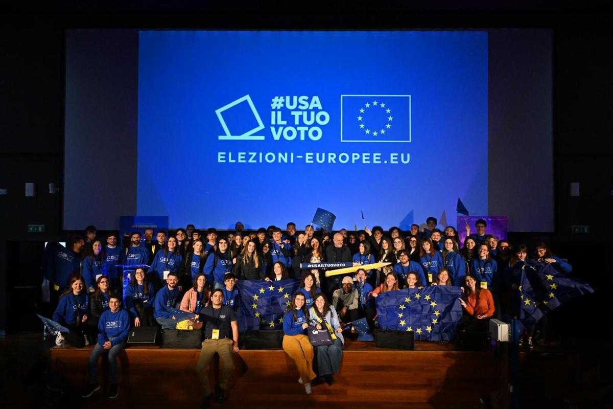 'Giovani sogni', evento a Napoli per spiegare le elezioni europee ai ragazzi