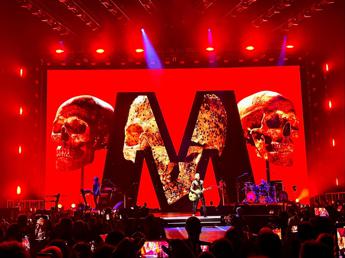 Depeche Mode a Milano, notte grandiosa che attraversa decen