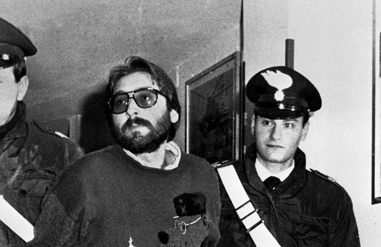 Francesco Schiavone 'Sandokan' dopo l'arresto - Fotogramma