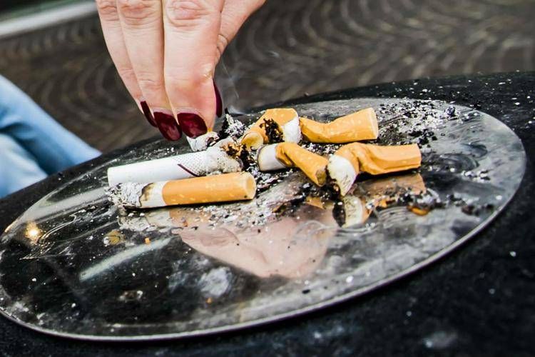 Fumo, al via campagna per aumentare di 5 euro prezzo sigarette: obiettivo 50mila firme