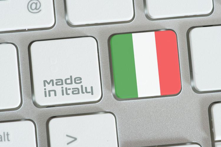 Tasto 'Made in Italy' - - Canva