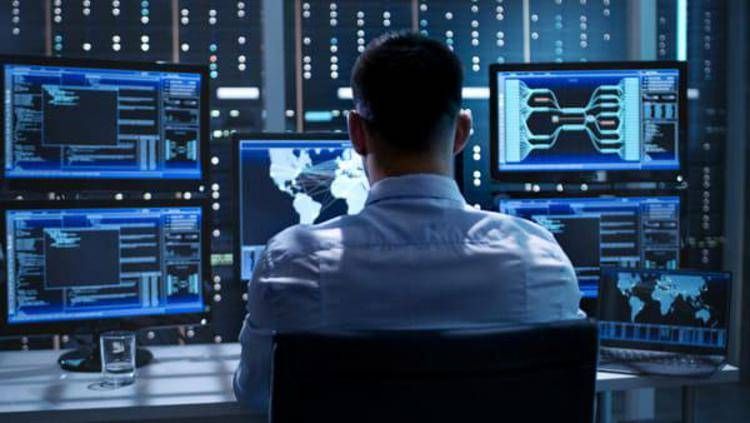 007 per l'Italia: nuove opportunità di lavoro nell'intelligence