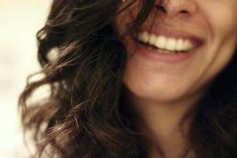 Denti più bianchi? Ecco come fare