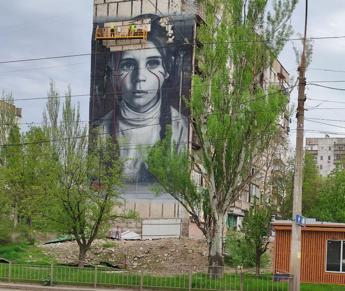Jorit e il murale di Mariupol: "Lo distruggono? Era previsto"