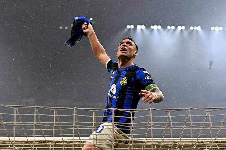 Scudetto Inter, la firma di Lautaro: il 'toro' protagonista della seconda stella