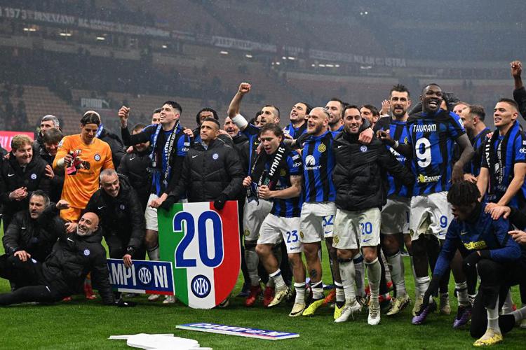 L'Inter festeggia lo scudetto 2023-2024