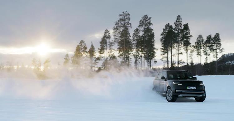 Test per le Range Rover full elettric