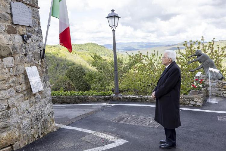 Il presidente Mattarella a Civitella in Val di Chiana - (Quirinale)