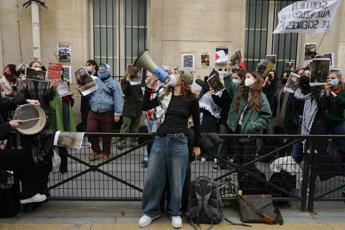 Dilagano proteste contro Israele nelle università, occupazioni anche in Franc