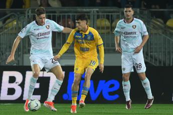 Frosinone-Salernitana 3-0, tris e 3 punti salvezza per Di Frances