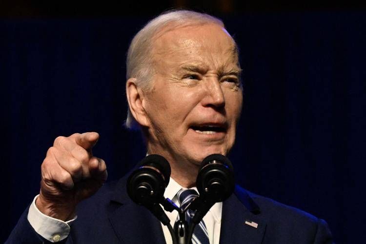 Elezioni Usa, Biden prende in giro Trump: "Sono in corsa contro bambino di 6 anni"