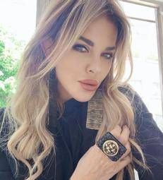 Famiglia nel bosco, Parietti: ''Servizi sociali si occupino di bambini maltrattati''