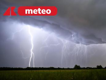 1 Maggio, inizio tra temporali e maltempo: le previsioni meteo di og