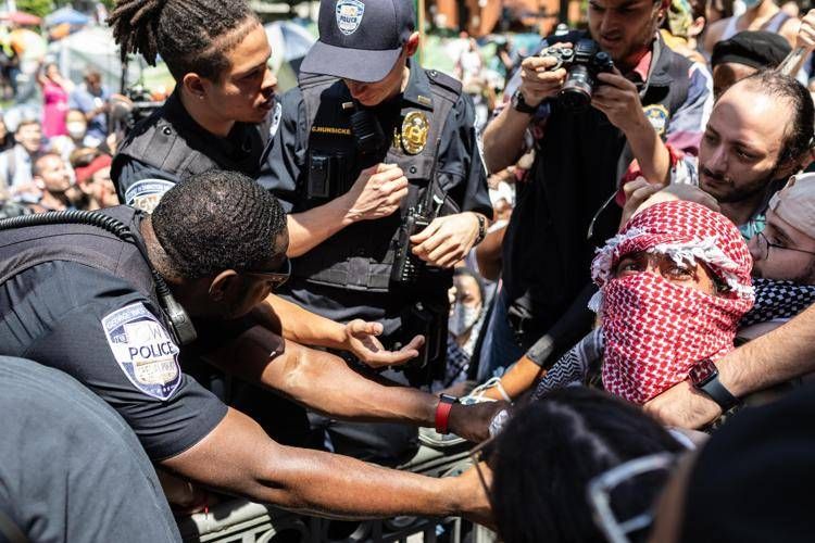 Trattative e appelli, la protesta pro Palestina ferma le università - Ascolta