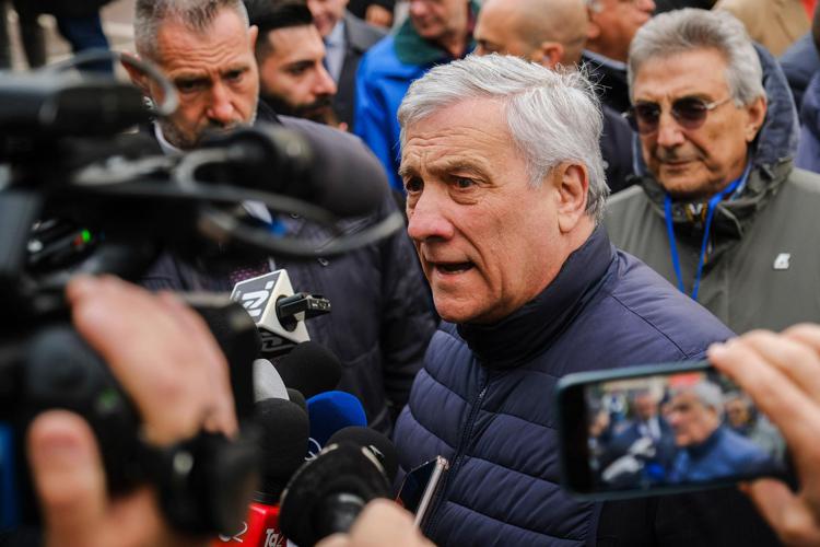 Studente italiano arrestato a Miami, Tajani: "Sollecitata massima attenzione al caso"