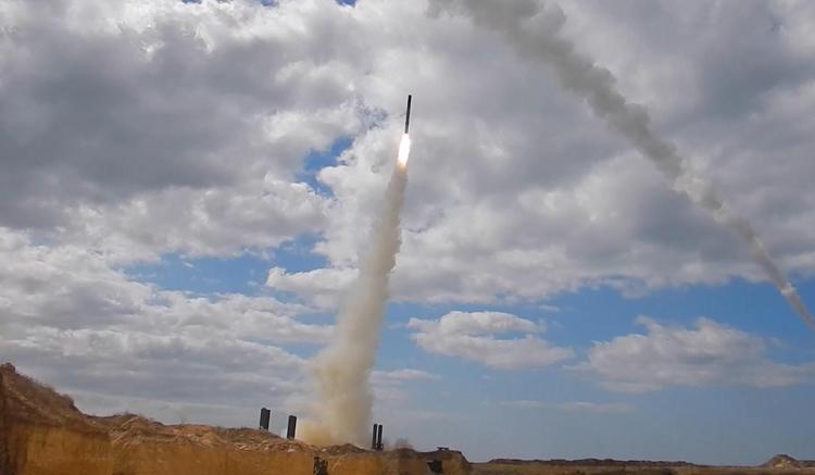 Lancio di un missile - (Fotogramma)