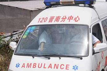 Cina, attacco con coltello in ospedale: almeno 2 morti e 21 feri