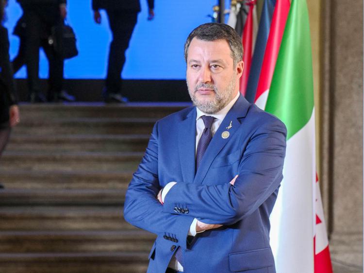 Ucraina, Salvini: "Monti e Macron vanno curati, vadano loro"