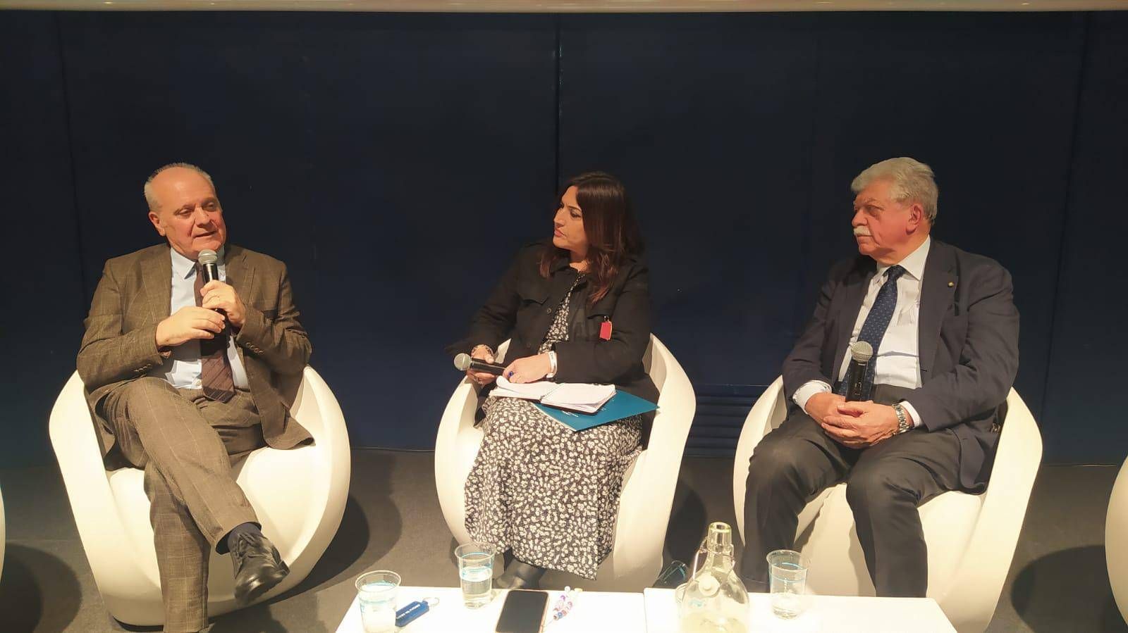 Buchmesse 2024, İtalya onur konuğu olarak geçmişle gelecek arasında kendini sunuyor