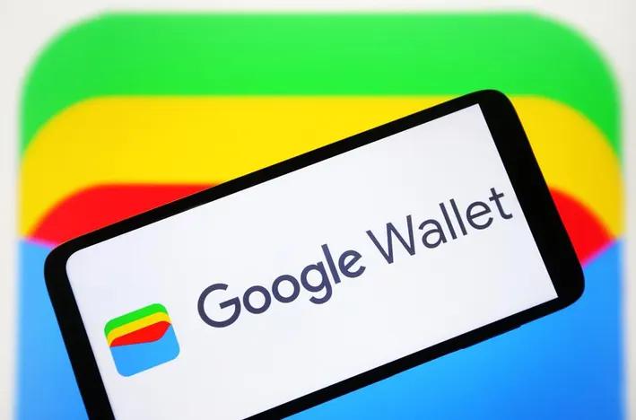 Which versions of Android will no longer be supported by the updated Google Wallet?