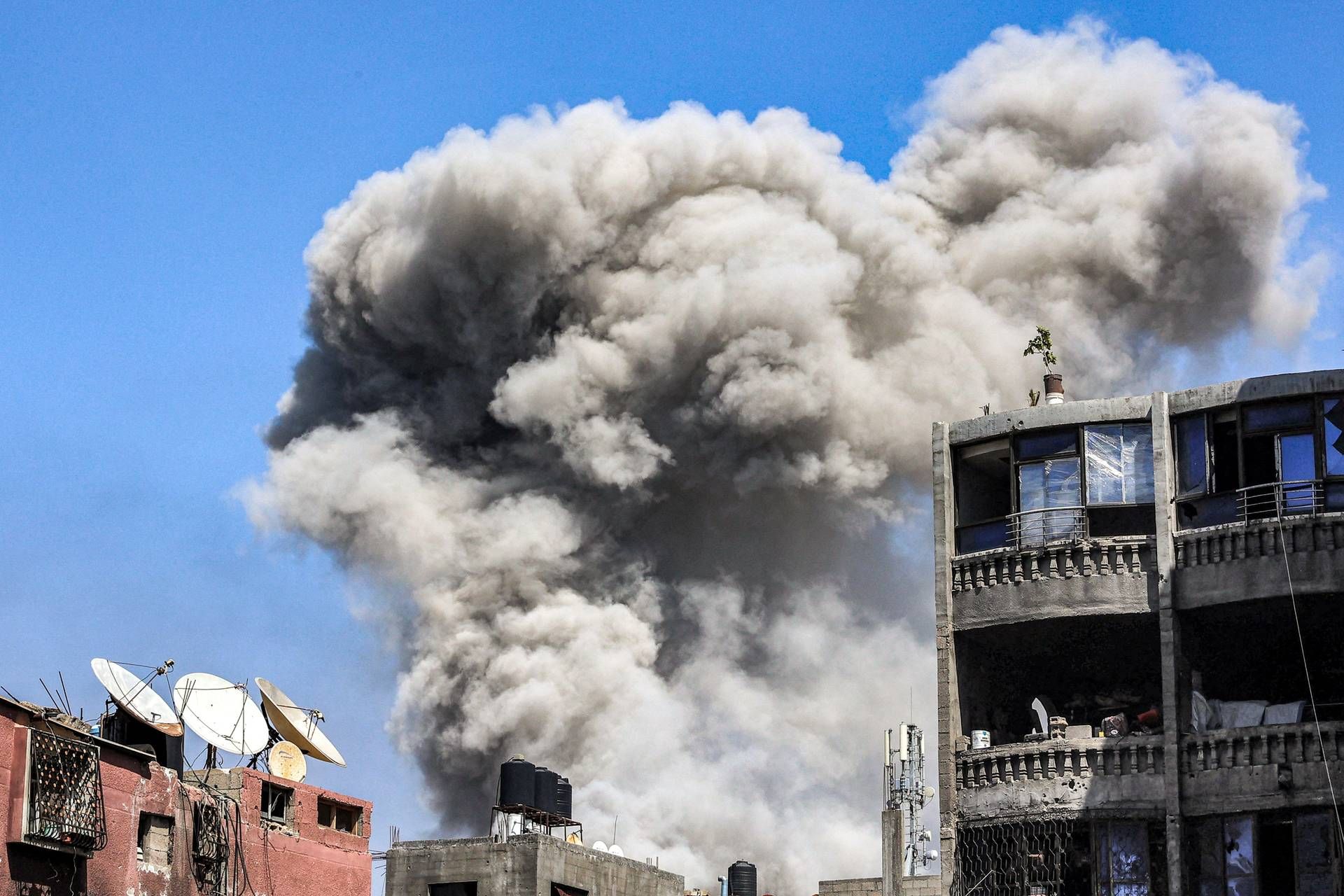 İsrail Hamas, Gazze savaşıyla ilgili haberler: İsrail baskını, 7 ölü