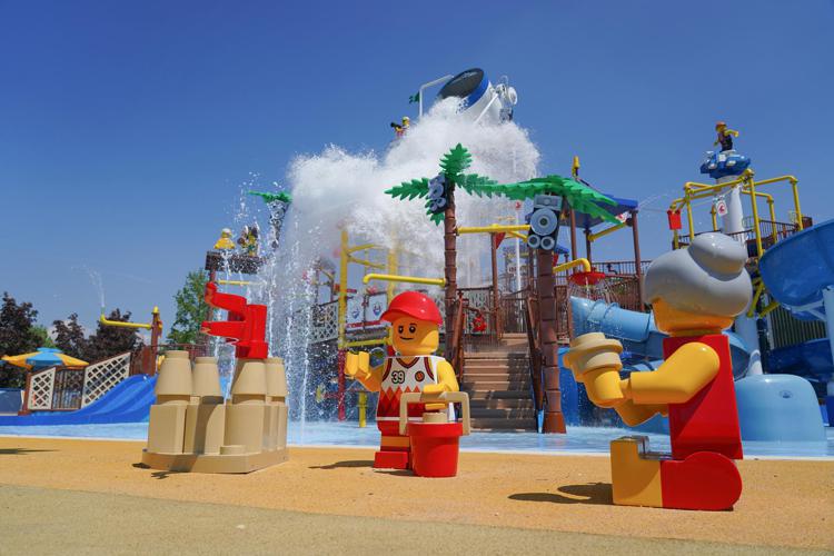 Gardaland, riapre Legoland Water Park: scivoli d’acqua, attrazioni interattive e aree gioco