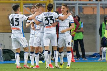 Lecce-Atalanta 0-2, gol di De Ketelaere e Scamac