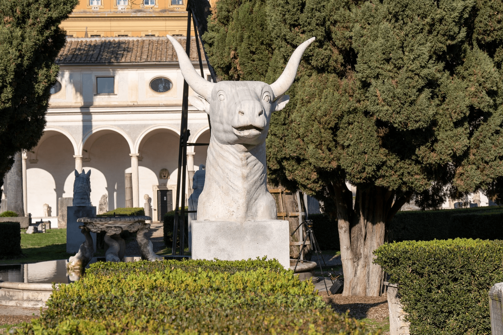 Roma'daki Michelangelo Manastırı'nda Elisabetta Benassi'nin sanatı